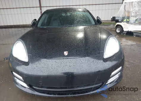 2012 Porsche Panamera 4 z USA, uszkodzony, nr VIN WP0AA2A75CL012107